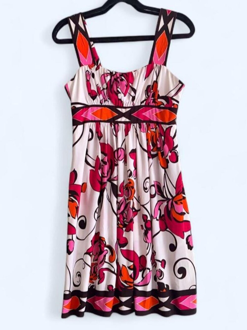 Maggy London pink, orange, and black floral print dress with a pockets size 6P /